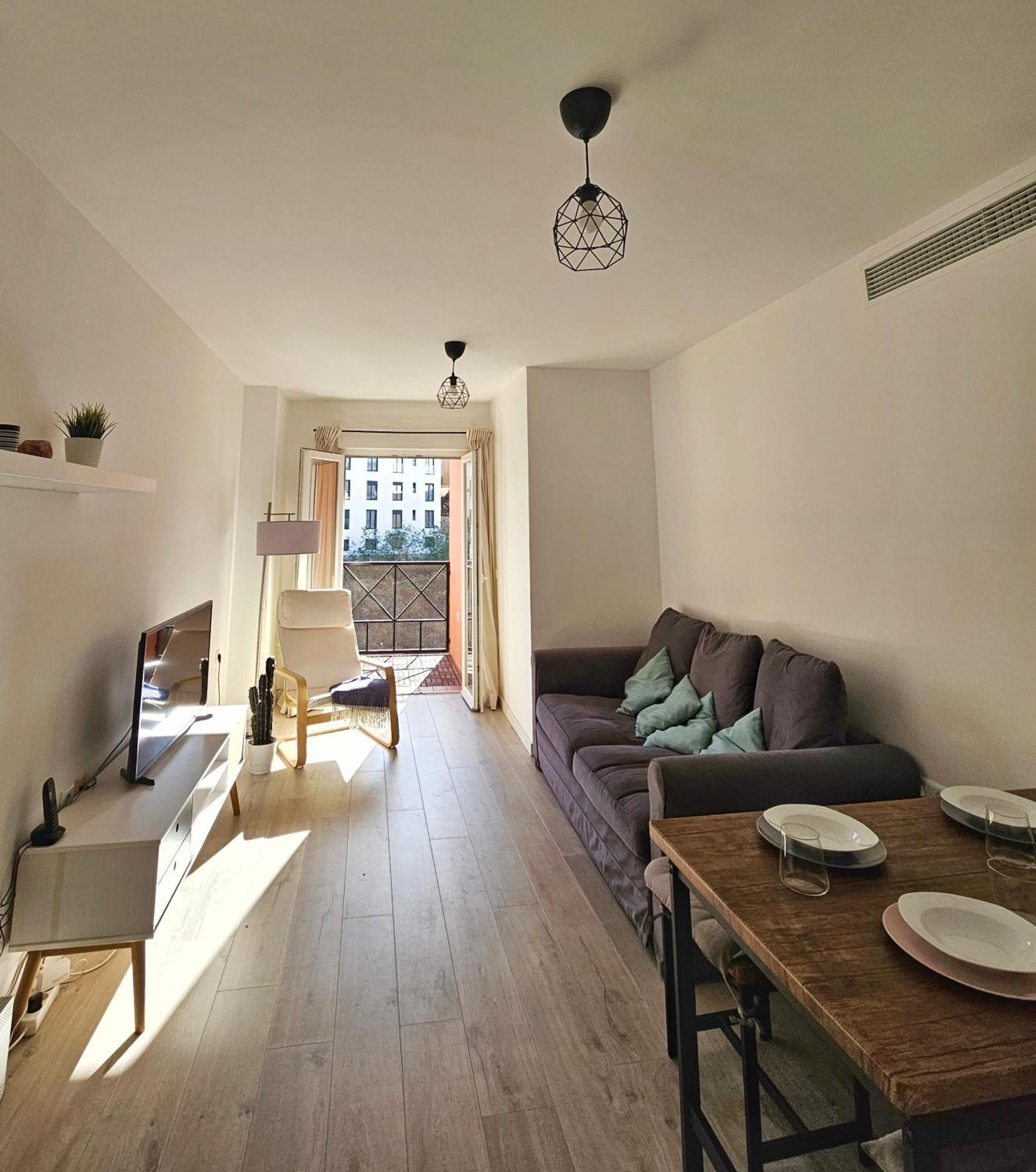 Apartamento Plaza Capuchinos Leilighet Málaga Eksteriør bilde